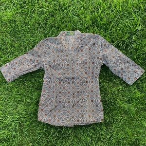 Vintage, retro 70’s style cotton button-up!